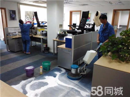 全方位服務(wù)解決方案 工廠保潔、專業(yè)維修與信息咨詢